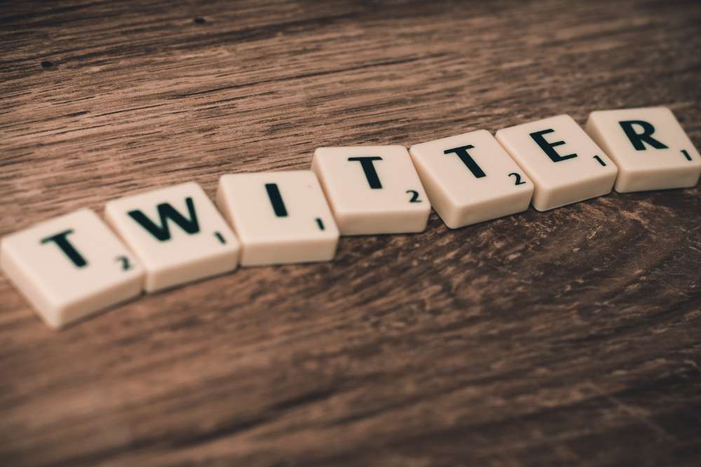 How To Use Twitter For Affiliate Marketing